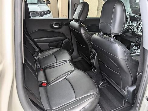 Used 2019 Jeep Compass High Altitude AWD/4WD image 29