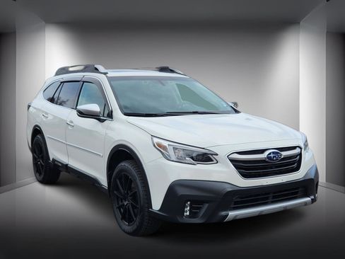Used 2021 Subaru Outback Touring w/ Popular Package #2 image 4