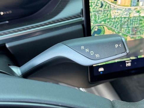 Used 2021 Tesla Model S Plaid image 40