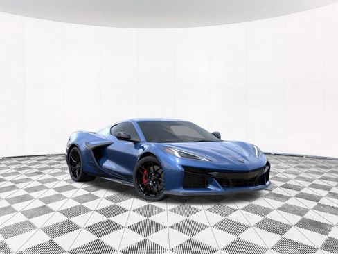 New 2027 Chevrolet Corvette Z06 w/ Stealth Interior Trim Package RWD image 8