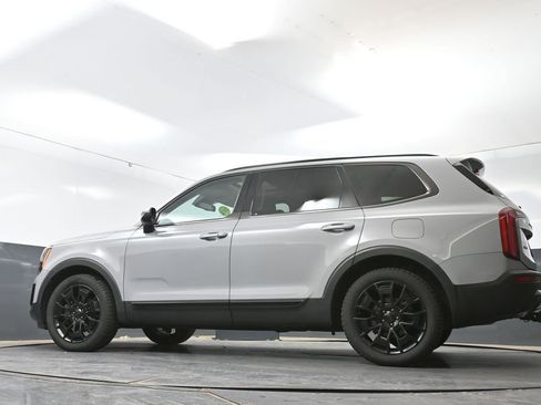Used 2021 Kia Telluride EX w/ EX Premium Package AWD/4WD image 59