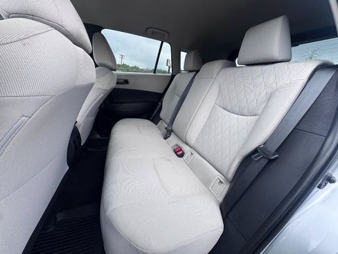 Used 2024 Toyota Corolla Cross LE AWD/4WD image 15