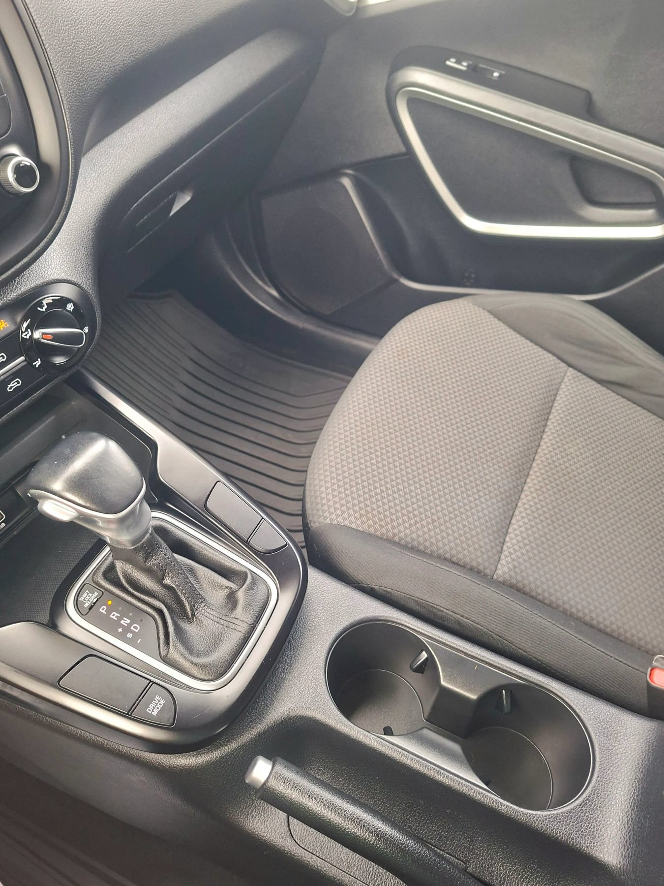 Used 2020 Kia Soul X-Line FWD image 16