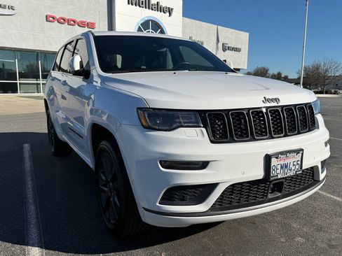 Used 2018 Jeep Grand Cherokee High Altitude image 1