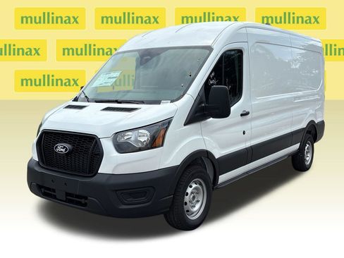 New 2027 Ford Transit 250 148 Medium Roof RWD image 15