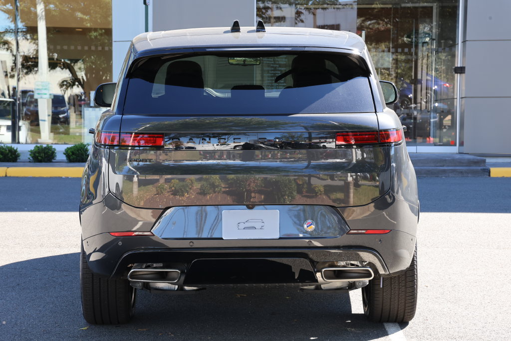 New 2027 Land Rover Range Rover Sport Battersea AWD/4WD image 6