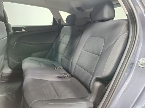 Used 2021 Hyundai Tucson SE FWD image 32