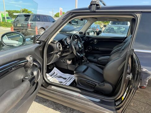 Used 2015 MINI Cooper S FWD image 13