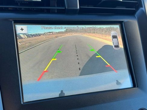 Used 2018 Ford Fusion SE w/ Equipment Group 201A image 29