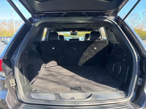 Used 2019 Jeep Grand Cherokee Trailhawk w/ Trailhawk Luxury Group image 22