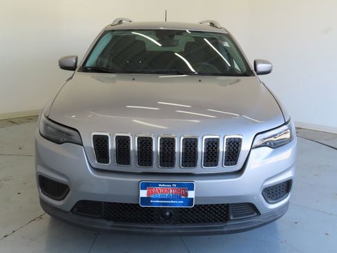Used 2021 Jeep Cherokee Latitude image 10