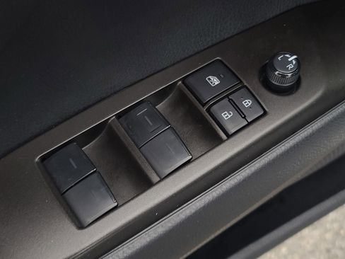 Used 2023 Toyota Camry LE image 13