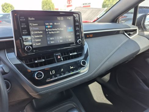 Used 2021 Toyota Corolla SE w/ Carpet Mat Package (TMS) FWD image 11