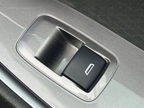 Used 2023 Chevrolet Malibu RS FWD image 35