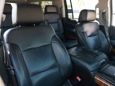 Used 2015 Chevrolet Suburban LTZ AWD/4WD image 19
