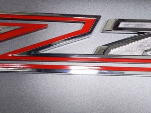 Used 2023 Chevrolet Tahoe Z71 w/ Z71 Off-Road Package AWD/4WD image 82