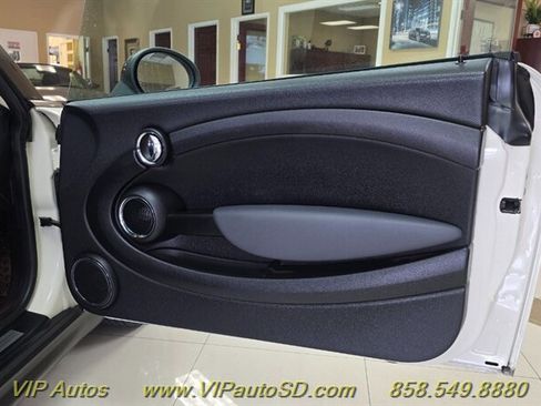 Used 2011 MINI Cooper Hardtop FWD image 10
