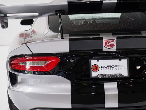 Used 2016 Dodge Viper ACR RWD image 35