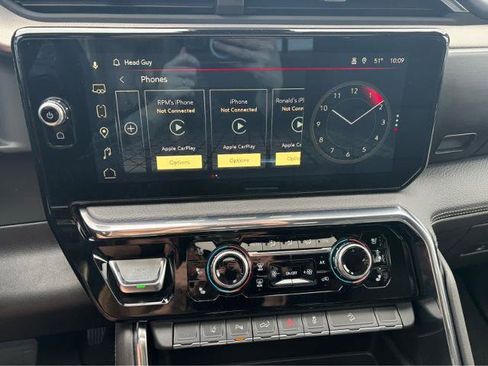 Used 2025 GMC Sierra 2500 Denali w/ Denali Reserve Package image 22