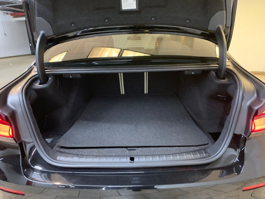 Used 2023 BMW 530i w/ Premium Package RWD image 60