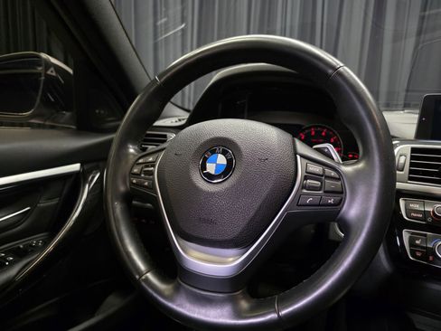 Used 2018 BMW 340i xDrive Sedan AWD/4WD image 27