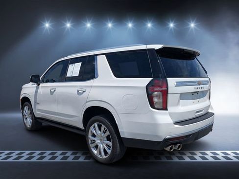 Used 2021 Chevrolet Tahoe High Country w/ Premium Package image 5