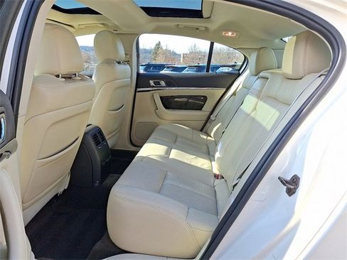 Used 2013 Lincoln MKS AWD image 10