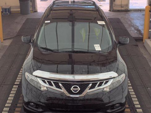 Used 2012 Nissan Murano LE w/ Platinum Pkg FWD image 2