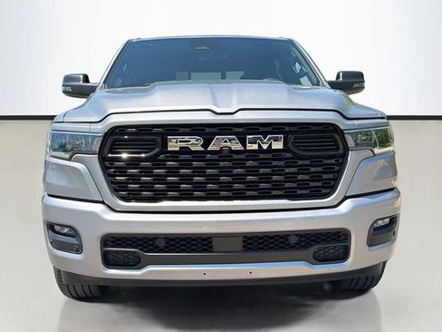 Used 2025 RAM 1500 Big Horn AWD/4WD image 3