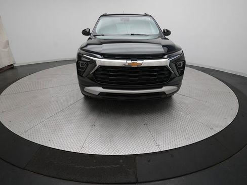 Used 2025 Chevrolet TrailBlazer LT image 11