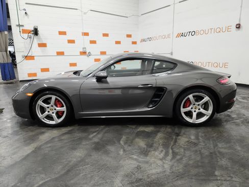 Used 2017 Porsche 718 Cayman S RWD image 15