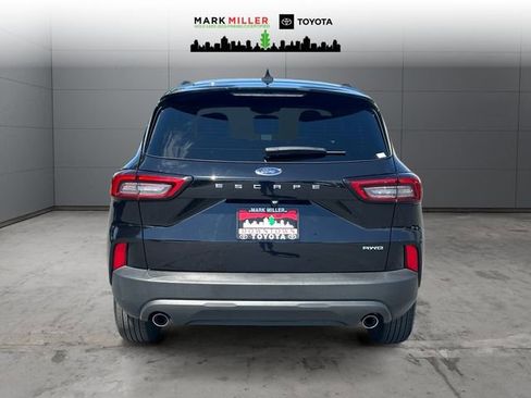 Used 2025 Ford Escape ST-Line AWD/4WD image 4