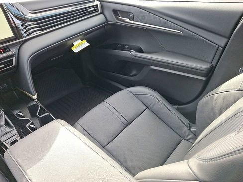 New 2026 Toyota Camry XSE FWD image 11