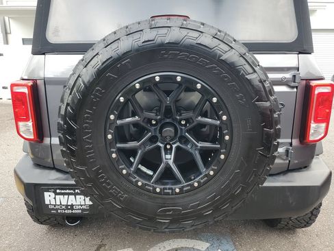 Used 2023 Ford Bronco 4-Door AWD/4WD image 8