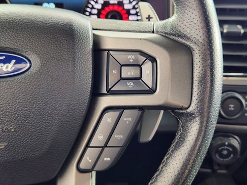 Used 2019 Ford F150 Raptor w/ Equipment Group 802A Luxury AWD/4WD image 19