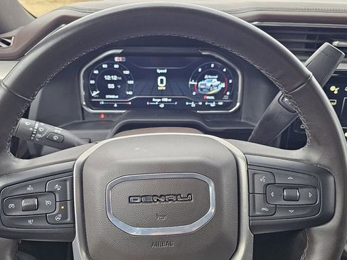 Used 2024 GMC Sierra 2500 Denali w/ Denali Reserve Package image 13