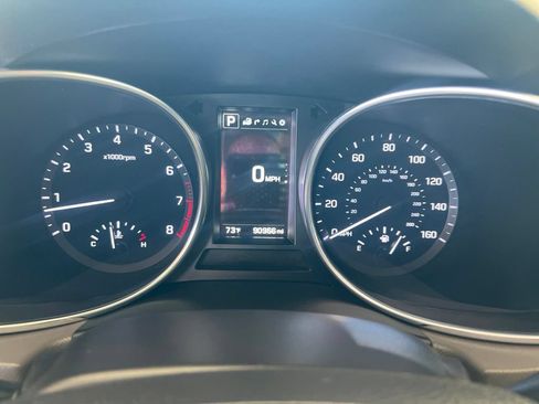 Used 2018 Hyundai Santa Fe AWD image 66