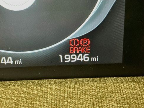 Used 2024 Kia EV6 Wind w/ Wind Technology Package AWD/4WD image 19