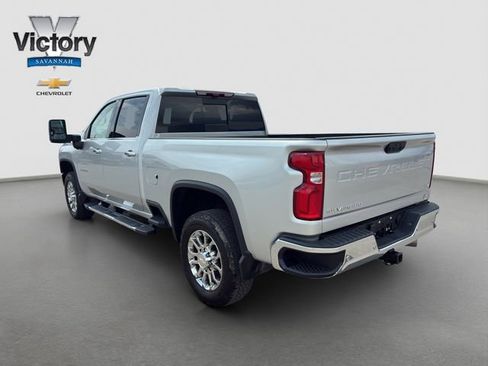 Used 2023 Chevrolet Silverado 3500 LTZ w/ LTZ Premium Package image 5