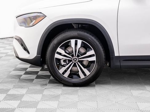 New 2026 Mercedes-Benz GLA 250 4MATIC image 34