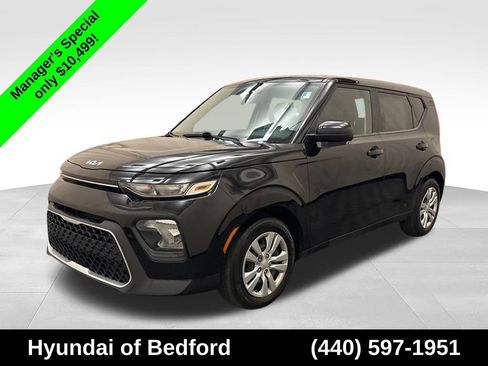 Used 2022 Kia Soul LX FWD image 1