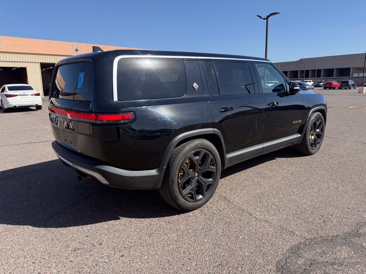 Used 2023 Rivian R1S Adventure Quad AWD/4WD image 5