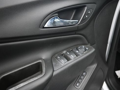 Certified 2020 Chevrolet Equinox LT w/ Sport Edition image 66