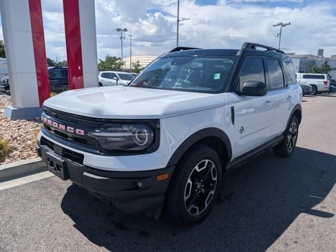 Used 2024 Ford Bronco Sport Outer Banks w/ Tech Package AWD/4WD image 3