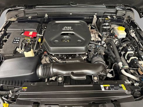 Used 2021 Jeep Wrangler Unlimited Rubicon w/ Uconnect 4C Nav & Sound Group image 39