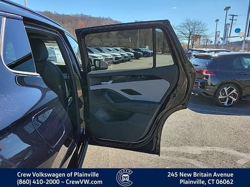 New 2026 Volkswagen Tiguan SE R-Line AWD/4WD image 45