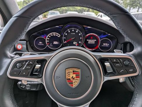 Used 2023 Porsche Cayenne Platinum Edition AWD/4WD image 27