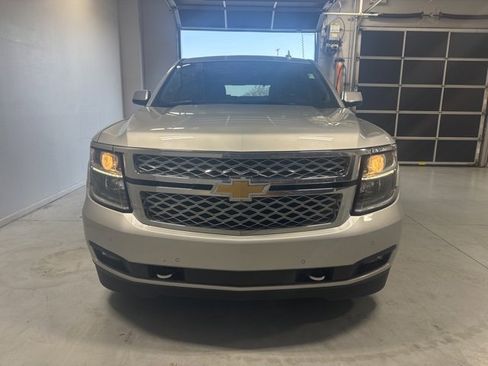Used 2016 Chevrolet Tahoe LT w/ LT Signature Package image 2