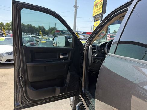 Used 2019 RAM 2500 Tradesman AWD/4WD image 12
