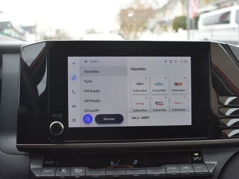 Used 2025 Toyota Camry LE image 16